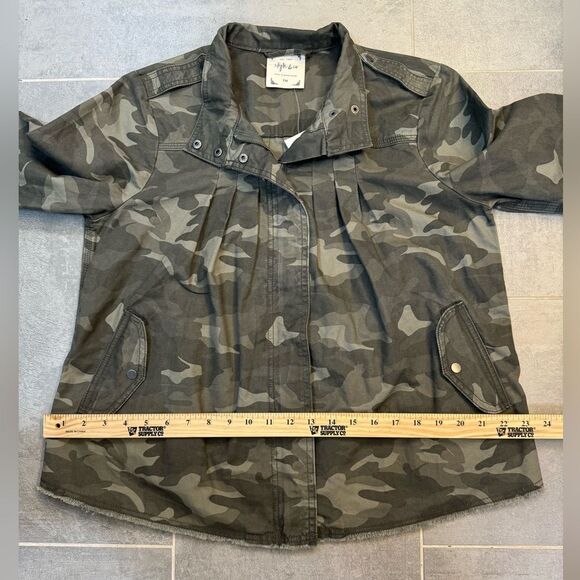 Style & Co. Women’s Camo Print Cotton Jacket Size PM NWT - Picture 11 of 13